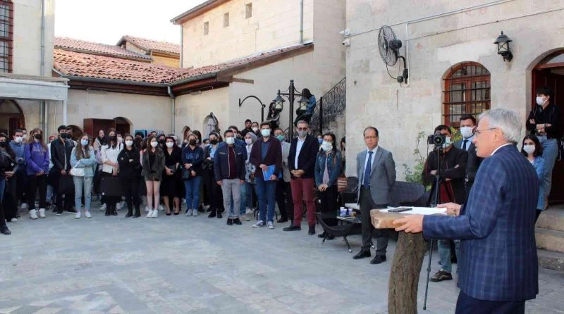 GAÜN’den 29 Ekim Cumhuriyet Bayramı Öğretim Elemanları Sergisi
