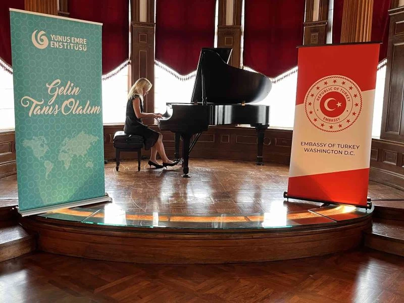 Türkiye’nin Washington Büyükelçiliğinde Cumhuriyet Bayramı resepsiyonu
