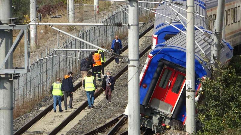 Tren kazasının görgü tanığı çocuk o anları anlattı
