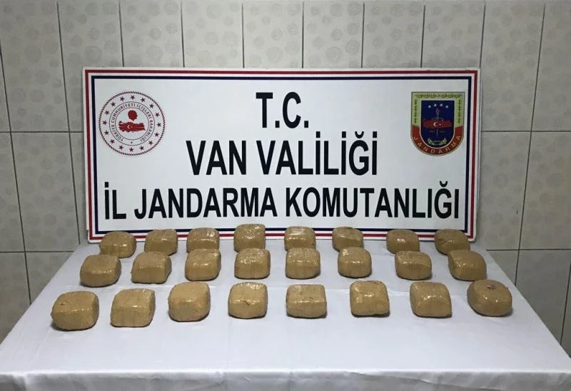 Van’da 11 kilo 931 gram eroin ele geçirildi
