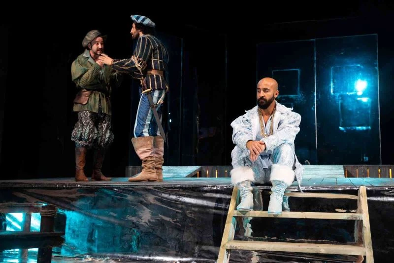 ‘Venedik Taciri’ Adana’da izleyiciyle buluştu
