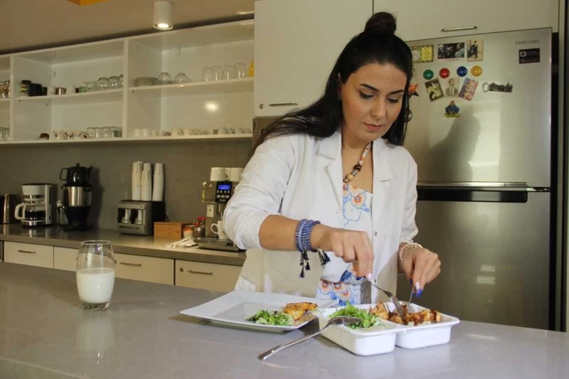 108 kilodan 58’e düştü, yeniden okuyup diyetisyen oldu
