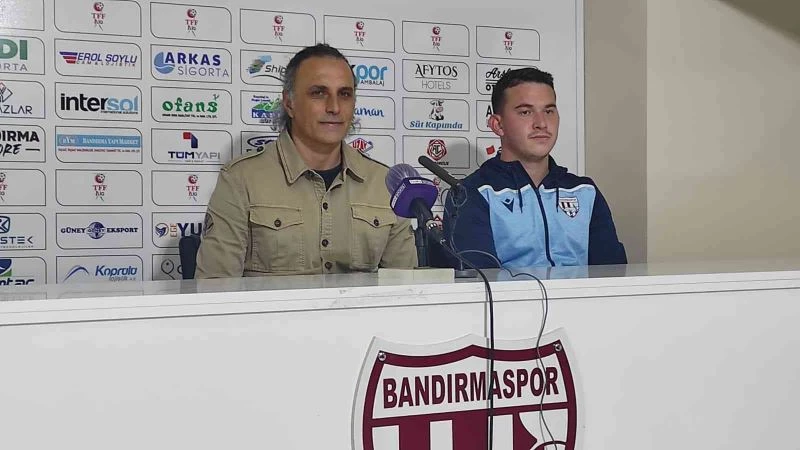 Mustafa Gürsel: “Biz iyi ve oynamaya çalışan bir takımız”
