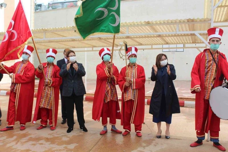 Aile ve Sosyal Hizmetler Bakanı Yanık: “20 yıldır vatandaşlarımızın hizmetine ve menfaatine yönelik çalışmalarımızı sürdürüyoruz”
