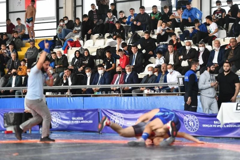 Havran’da turnuva kıran kırana geçti
