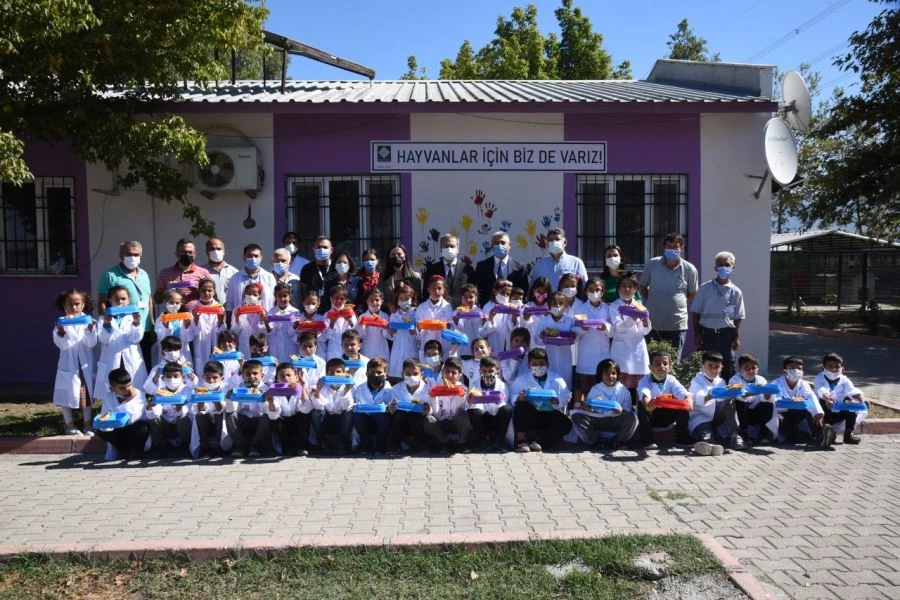 Küçük Veterinerler Hayvanların Kalbini Dinledi