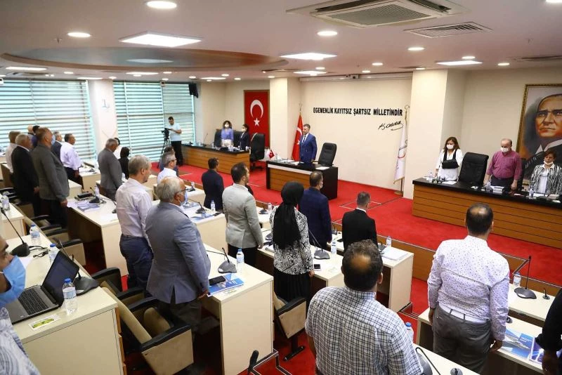 İzmir’de depremzedelere emsal artış müjdesi
