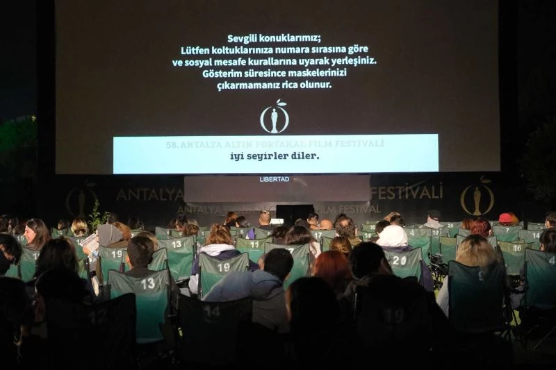 Altın Portakal Film Festivali, film gösterimi ve söyleşiler ile devam ediyor
