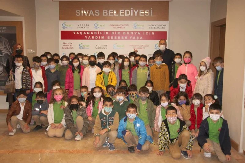 Küçüklerden büyük davranış
