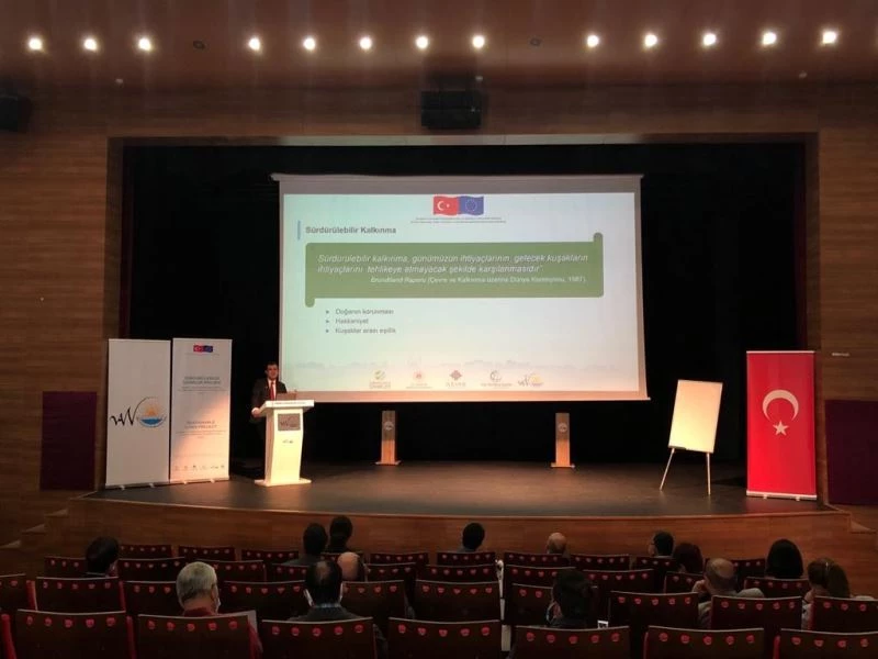 Van Büyükşehir Belediyesinde ‘2022-2026 Dönemi Katılımı ve Bilgilendirme Toplantısı’ yapıldı
