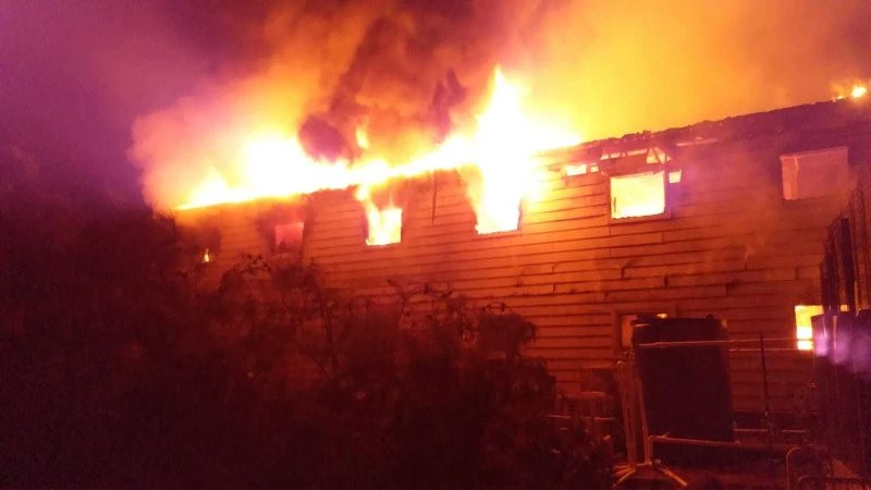 Otel yangınında yaralanan personel İstanbul’a nakledildi
