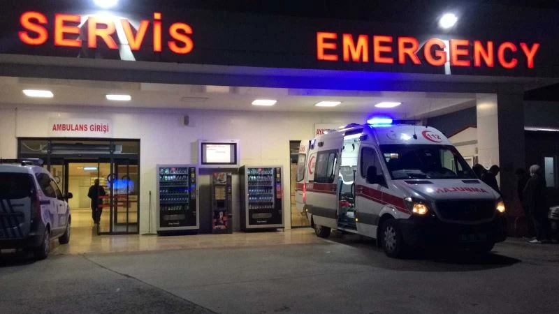 KTÜ Tıp Fakültesi’ndeki 50’ye yakın öğrenci yedikleri yemekten zehirlendi
