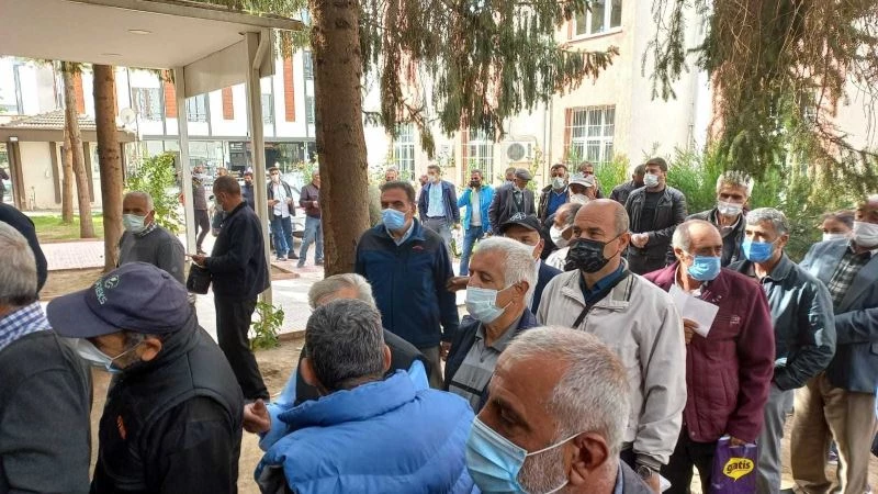 (Özel) Kuraklıktan etkilenen çiftçilere tohum desteği
