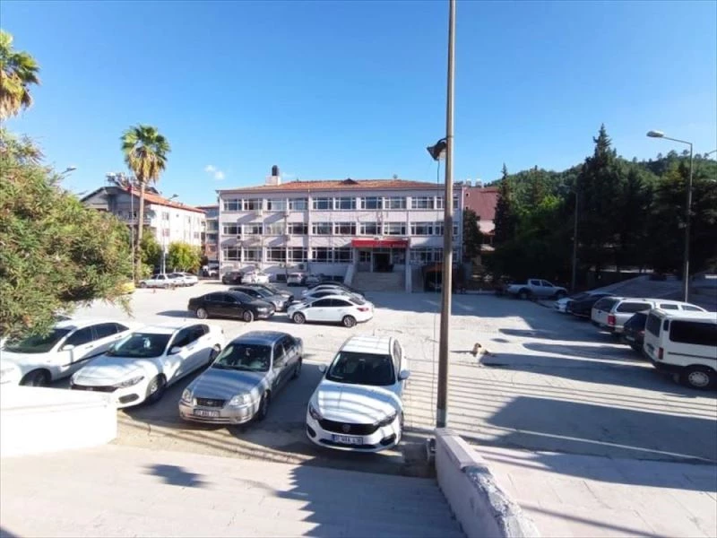 Yayladağı Hükümet Konağı yeri kent meydanı oluyor