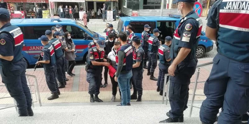 Plates eğitmeni çalışanının aşkını 10 bıçak darbesiyle öldürdü
