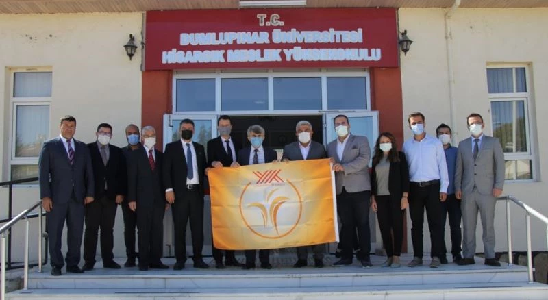 Rektör Uysal: “Tüm binalarımızı engelsiz binaya dönüştürmek için çalışıyoruz”
