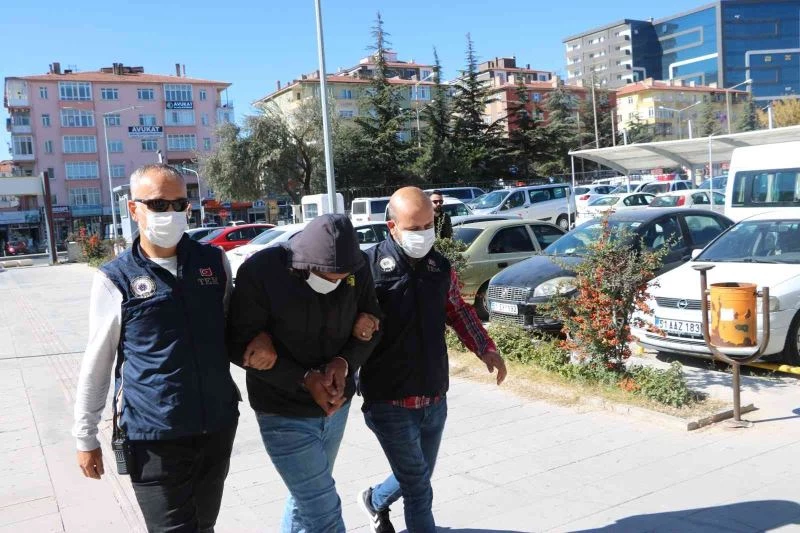 Niğde’de El-Kaide bağlantılı 1 kişi gözaltına alındı
