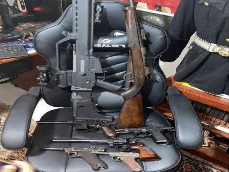 Brezilya’da pedofil olduğu iddia edilen şahsın evinde 3.5 milyon dolarlık Nazi eşyaları bulundu
