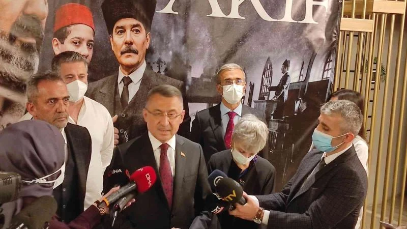 Cumhurbaşkanı Yardımcısı Oktay, “Akif” filminin Ankara Galasına katıldı
