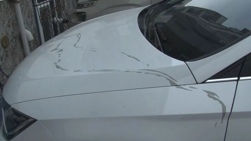 (Özel) Takıntılı eski sevgili intikamını arabadan aldı
