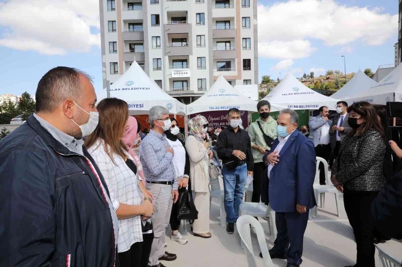 Öğrencilere yurt karşılaması büyük yankı uyandırdı
