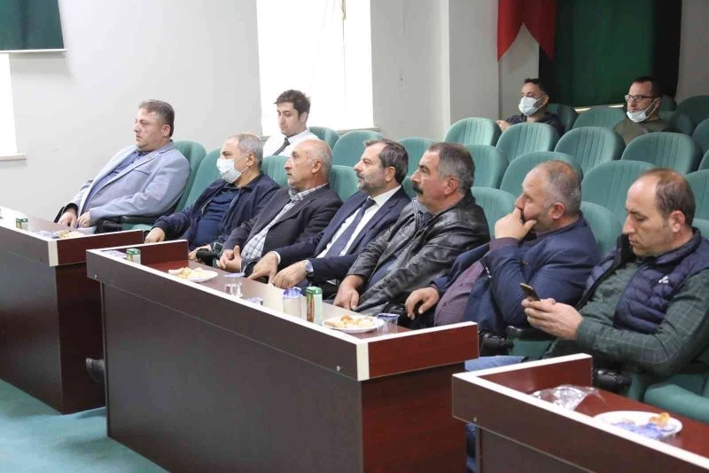 Gürsulu muhtarlar kaçak yapılaşmayla ilgili bilgilendirildi
