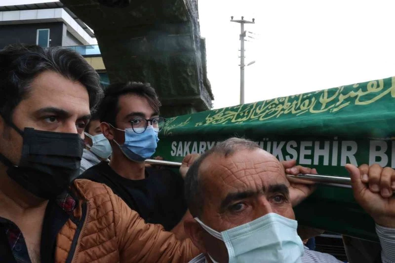 Olimpiyat şampiyonunun anneannesi son yolculuğuna uğurlandı
