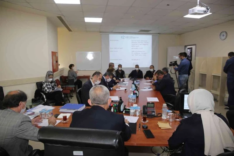 Encümende 7 taşınmazın satışı yapıldı
