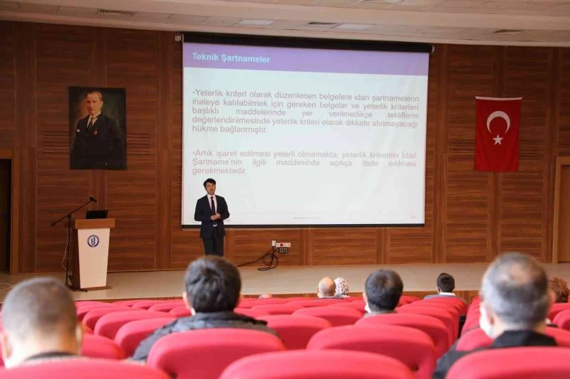 Bartın Üniversitesinde “Kamu İhale Mevzuatı” eğitimleri verildi

