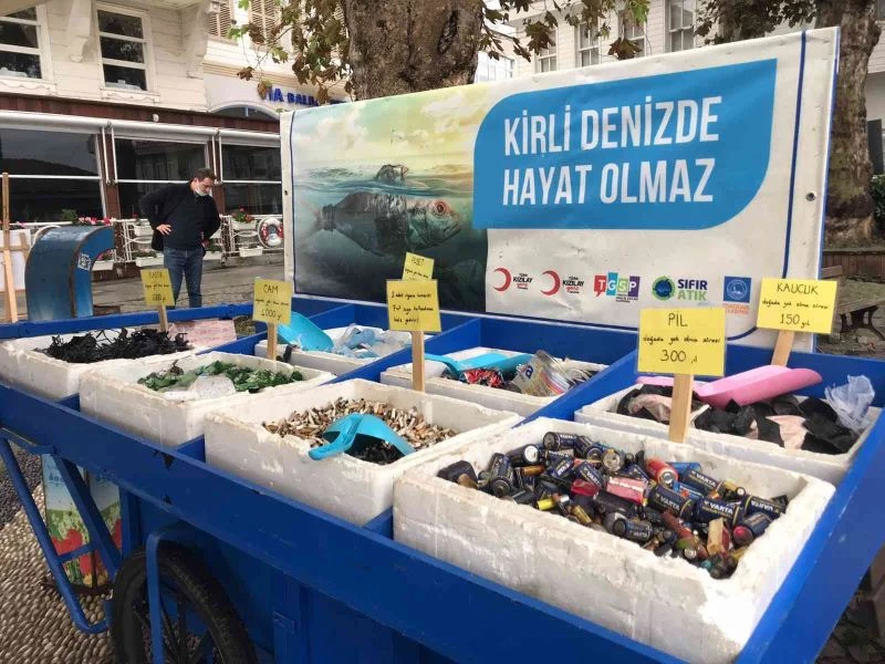 Üsküdar’da dalgıçlar tarafından su altı temizliği yapıldı

