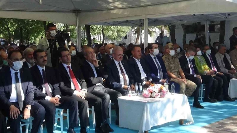 Vali Münir Karaloğlu: “Hani ilçesine pozitif ayrımcılık yapıyoruz”
