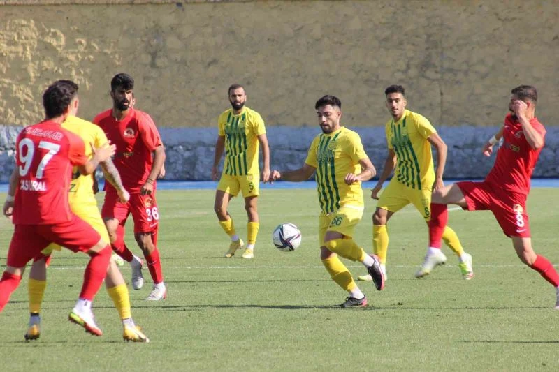 Osmaniyespor İlk Mağlubiyetini Evinde Batmanspor