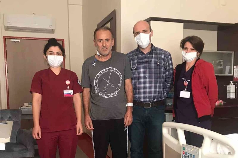 Yurt dışında iki kez ameliyat olan hasta şifayı memleketinde buldu
