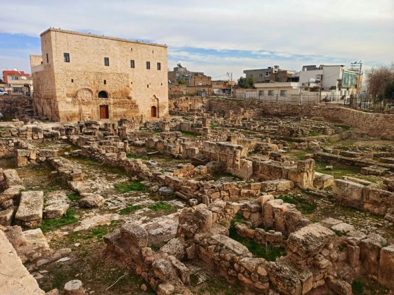 Dünyanın ilk üniversitesinin belgeselini çekecekler
