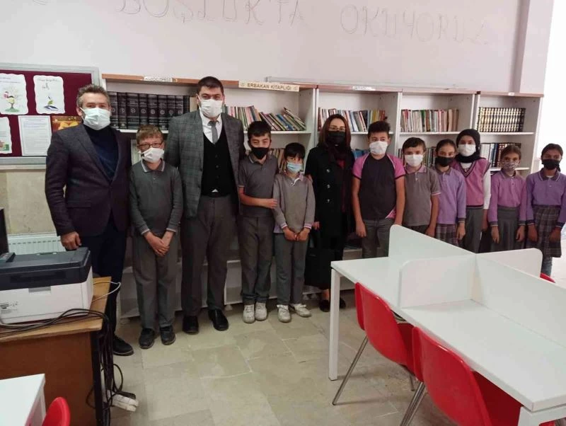 Kız çocuklarını okullu yaptılar
