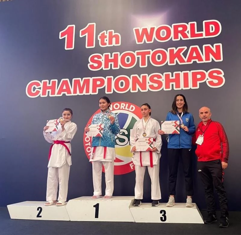 Kartepe’nin sporcularından karate başarısı
