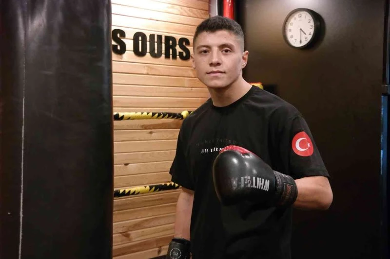 Eskişehirli kick boksçu İzmir’de şehrini temsil edecek
