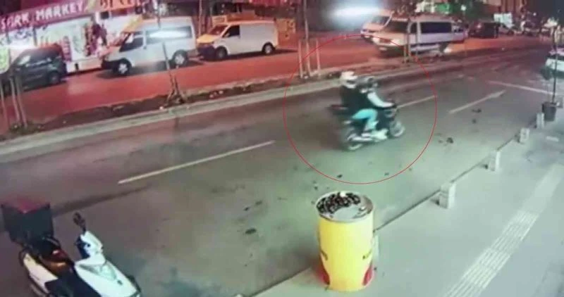 Esenyurt’ta tekel bayine kurşun yağdırdılar
