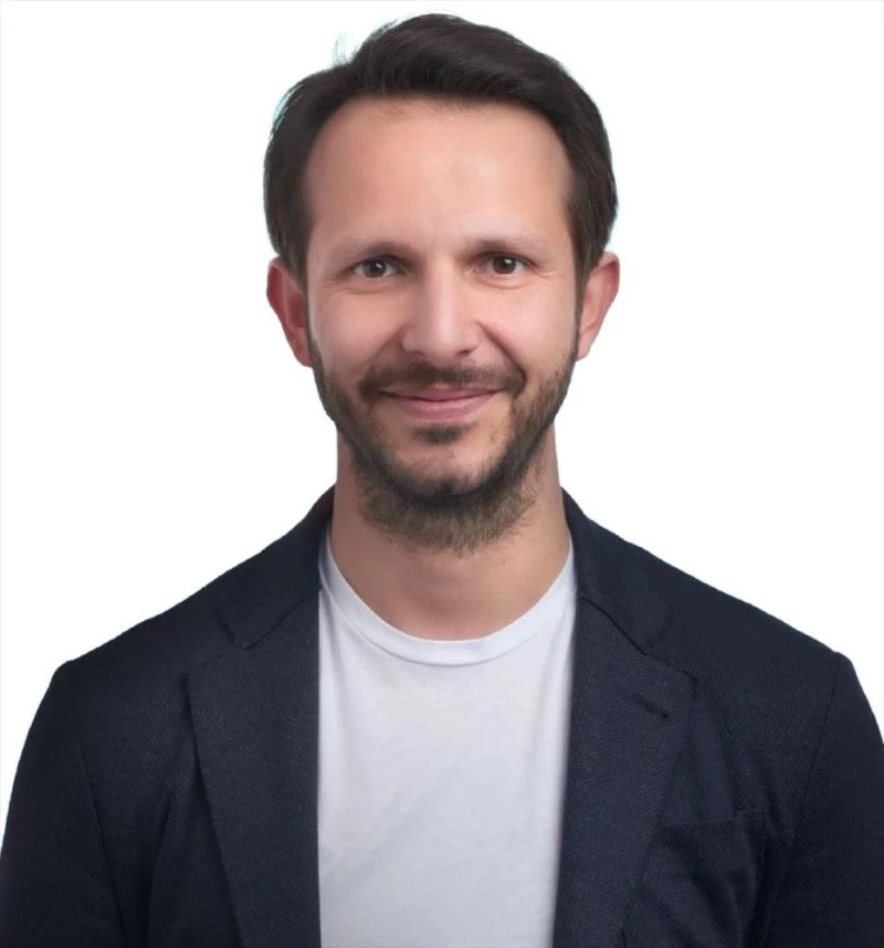 Deniz Güven, Colendi Yönetim Kurulu