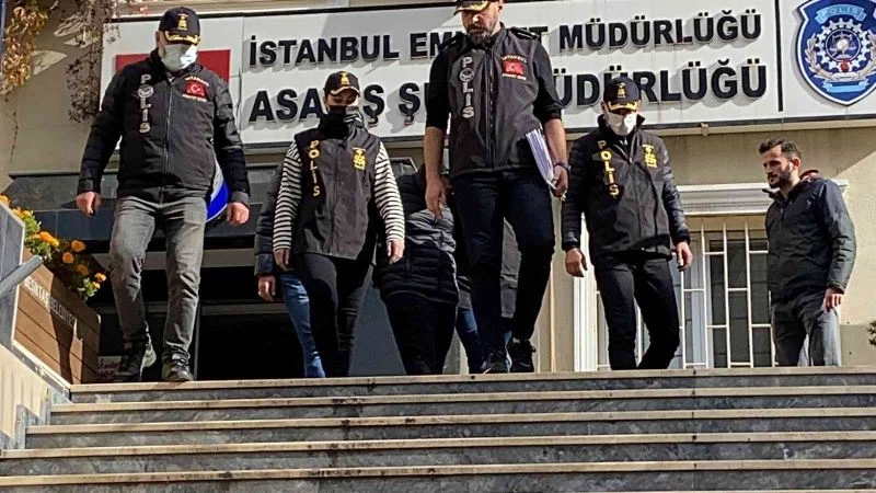 Samuray Kılıcı ile genç kadını öldüren zanlı adliyeye sevk edildi
