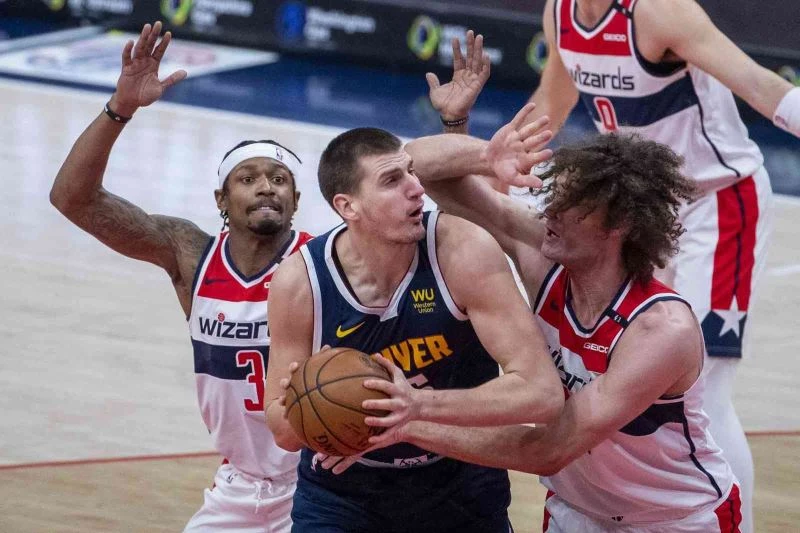 Nikola Jokic’e 1 men cezası
