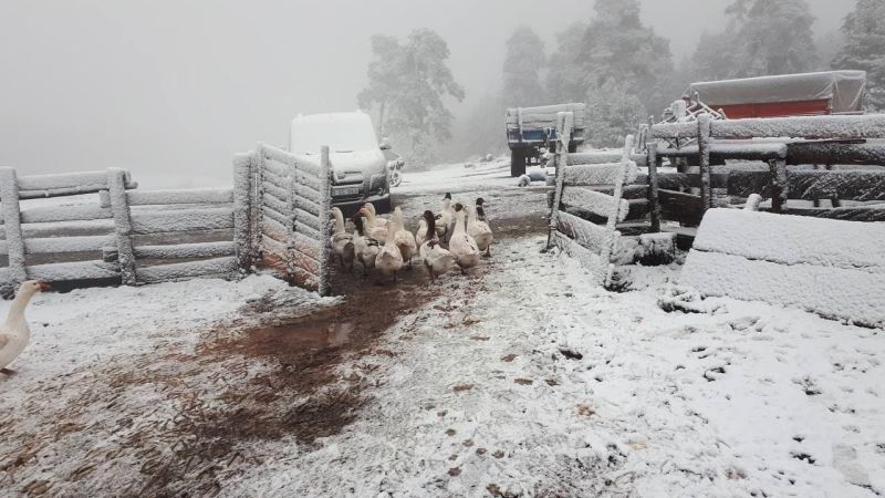 Karabük’te yüksek kesimlere sezonun ilk karı düştü
