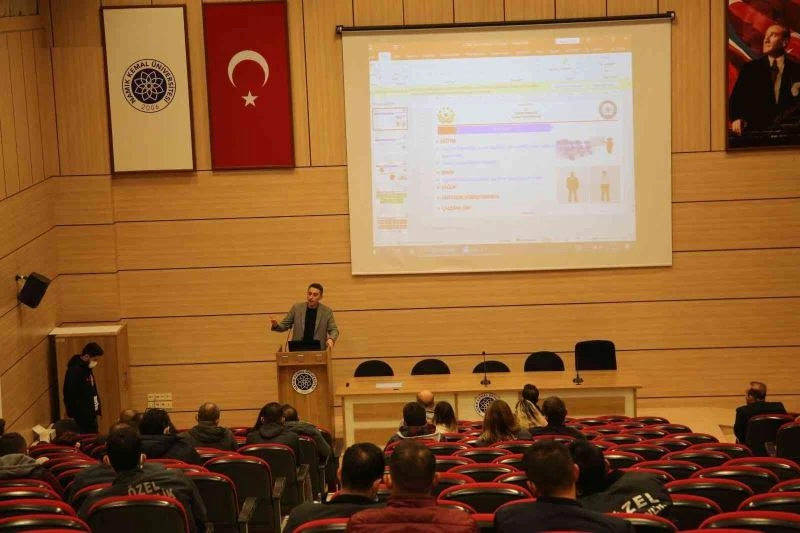 Özel güvenliklere emniyet eğitimi
