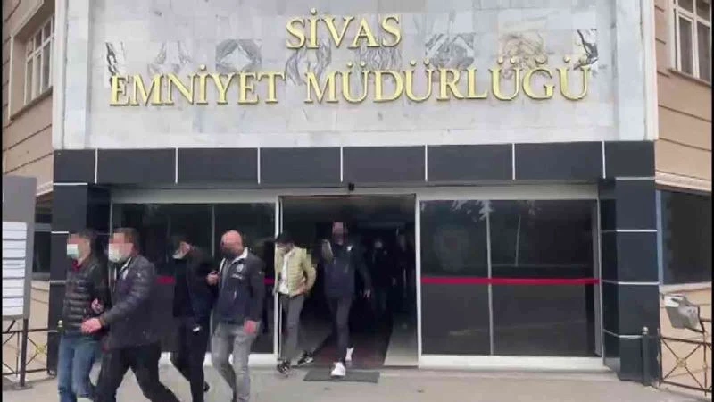 Siber suçlar 4 ay takip etti, 6’sı tutuklandı
