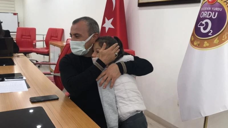 Vali bir günde 278 vatandaşın sorun ve taleplerini dinledi
