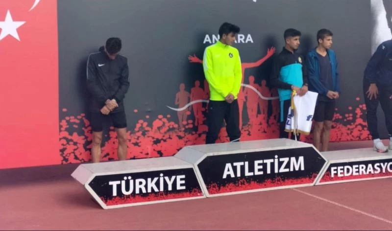 Ali Öztürk Spor Kulübü sporcusu Utku Güler, Türkiye Şampiyonu oldu
