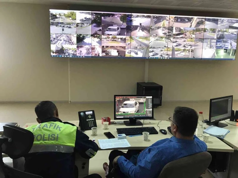 Aydın’da hatalı sürücüler kameralardan kaçamıyor
