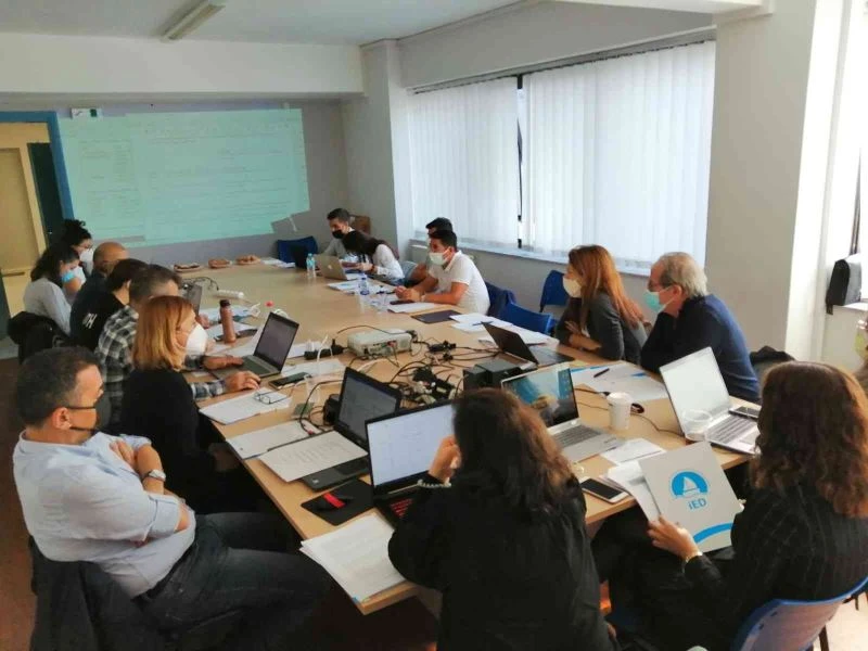 Tarımsal girişimciler için ’Güvenli Dijital Pazarlama Projesi’nin ulus ötesi toplantısı gerçekleşti
