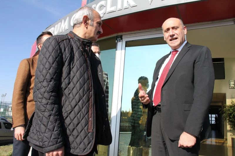 TFF ve hakem yöneticilerinden Öztürk’e ziyaret
