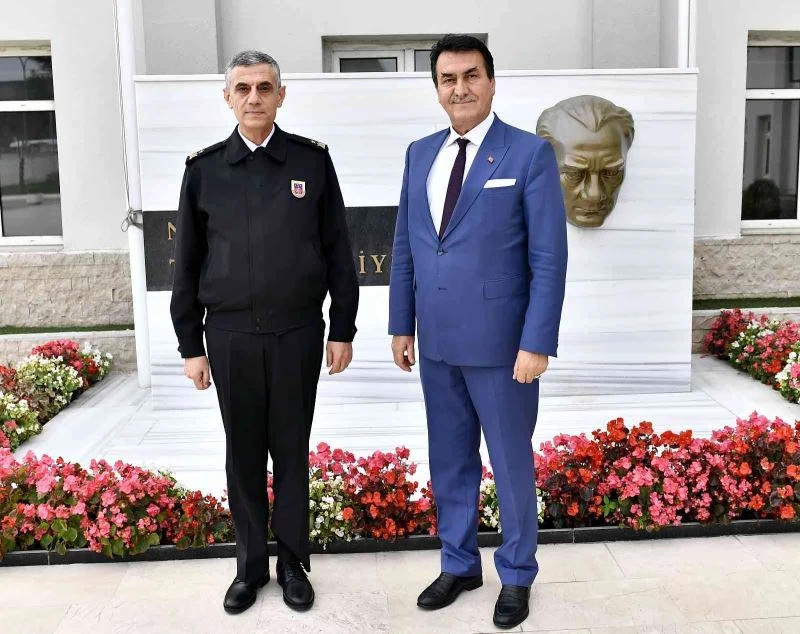 Başkan Dündar’dan Tuğgeneral Yalçınkaya’ya ziyaret
